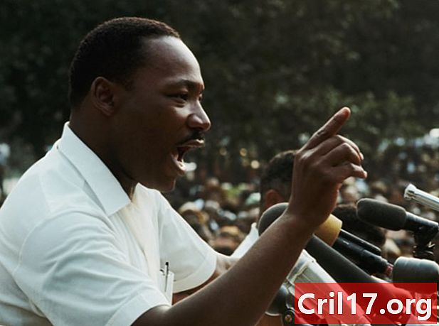 17 Petikan Terkenal dan Inspirasi oleh Dr. Martin Luther King Jr.