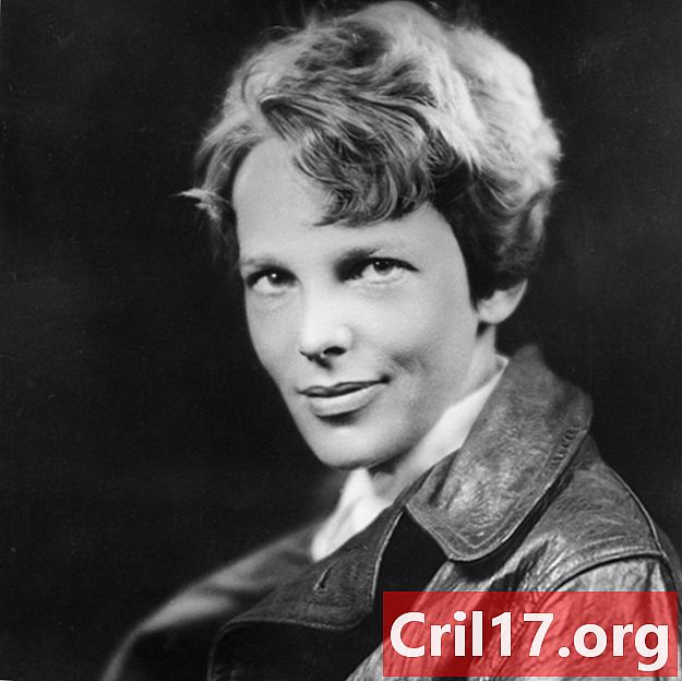 Amelia Earhart - dingimas, mirtis ir faktai
