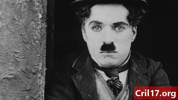 Charlie Chaplin và 6 nghệ sĩ khác đã bị liệt vào danh sách đen ở Hollywood trong vụ sợ hãi đỏ