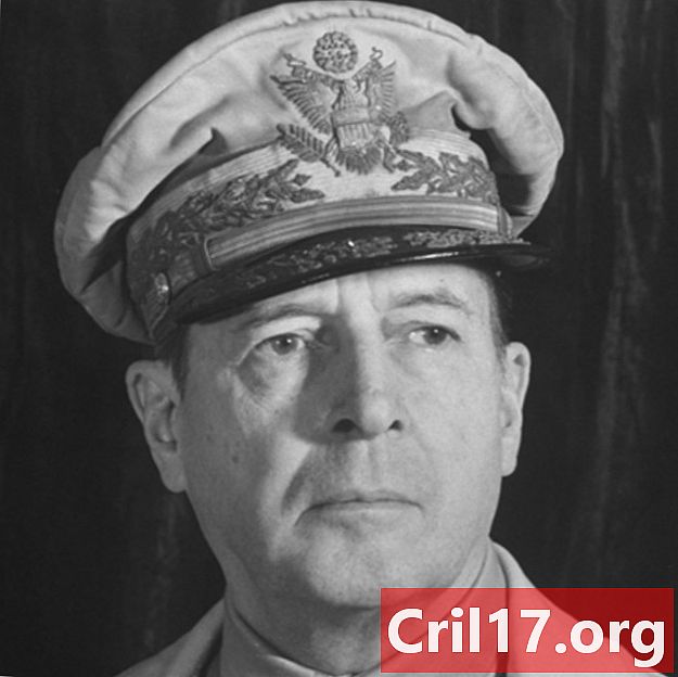 Douglasas MacArthuras - Pirmasis pasaulinis, Antrojo pasaulinio karo ir Korėjos karai