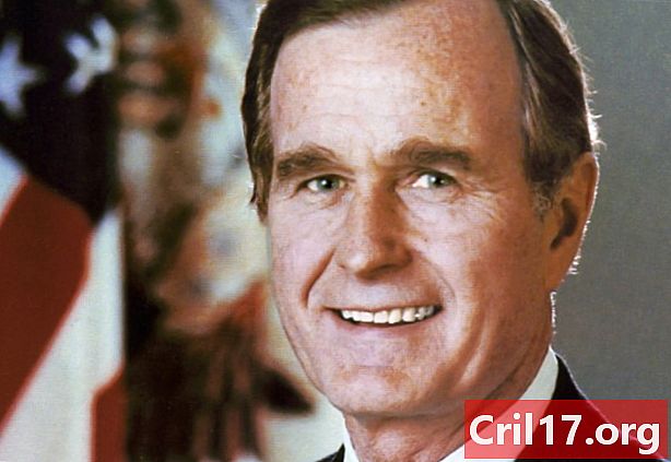 جورج اتش دبليو توفي بوش ، الرئيس الأمريكي الحادي والأربعون ، عن عمر يناهز 94 عامًا