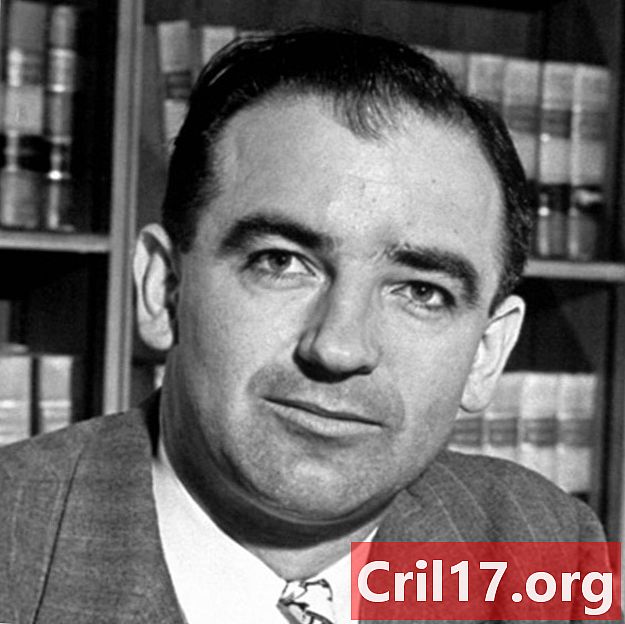 Joseph McCarthy - Cuộc sống, Sợ đỏ & Dòng thời gian
