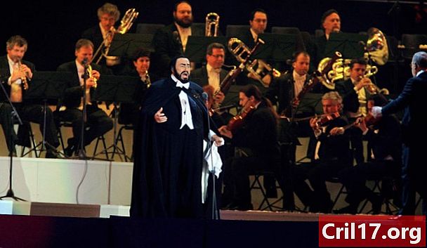 Pavarotti a cessé de chanter, puis est revenue et est devenue une légende de l'opéra