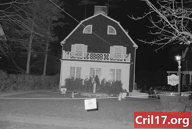 The Real Amityville Horror: huiveringwekkende feiten over de misdaad en Haunted House