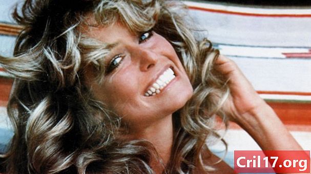 The Story Behind Farrah Fawcetts Iconic 1976 Swimsuit Poster