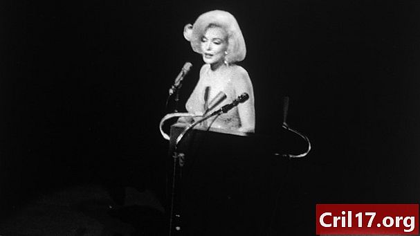 La història darrere del bon aniversari de Marilyn Monroe, senyor president