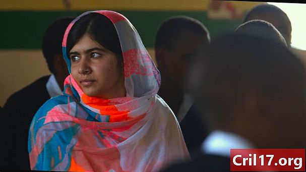 TIFF: Malala Yousafzai เป็นวีรบุรุษและมนุษย์ในเขาตั้งชื่อฉัน Malala
